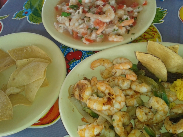 TeT_12_isla_mujeres_comida_mexicana